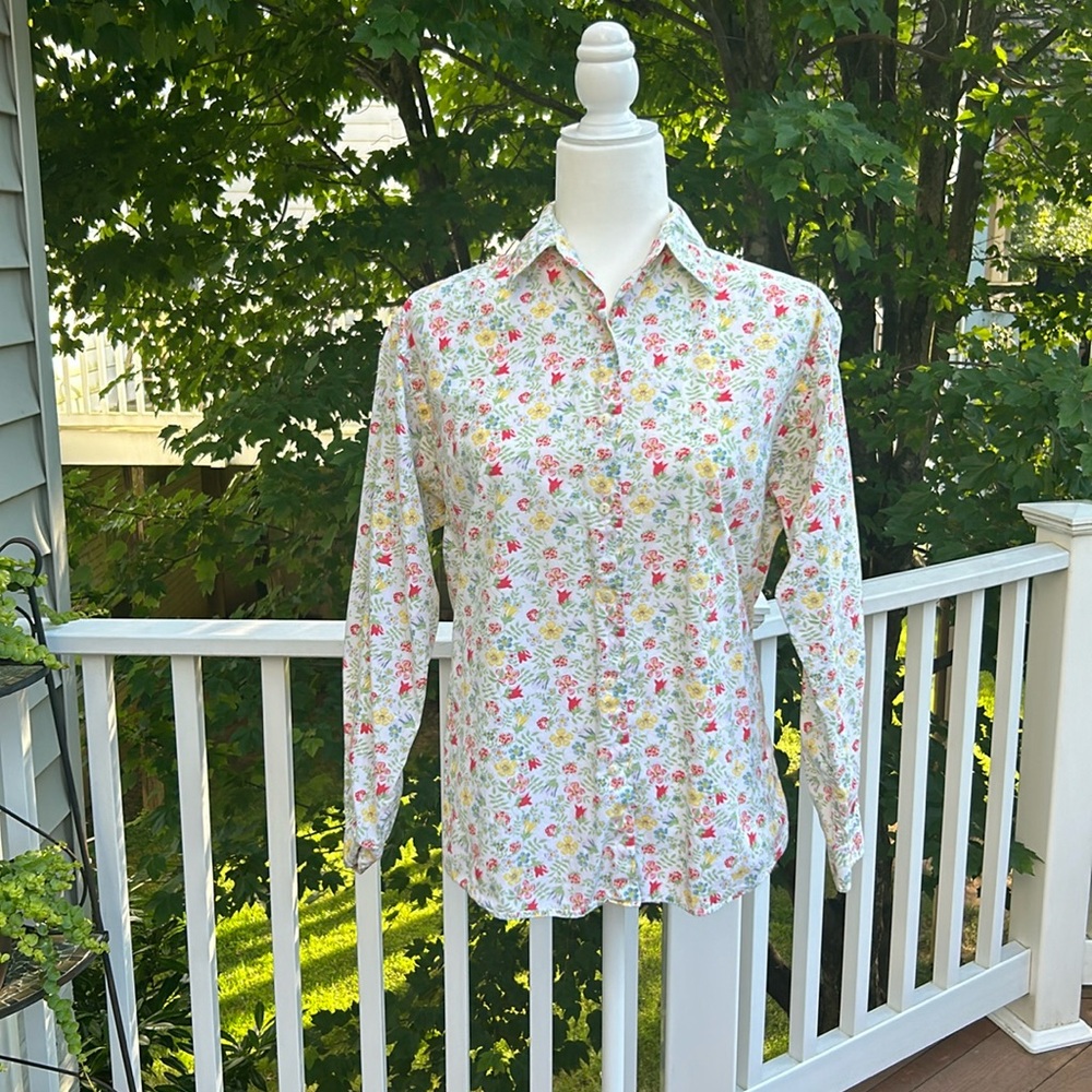 Vintage Brooks Brothers floral shirt all cotton size Small made in Hong Kong